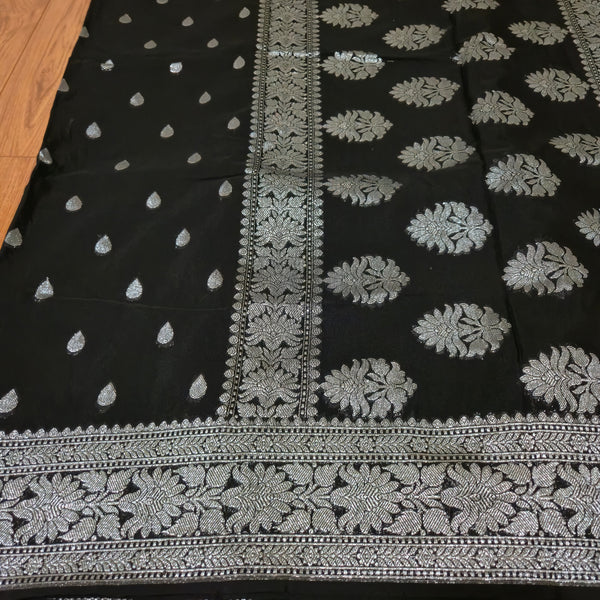 Banarasi mixwith georget saree,black saree